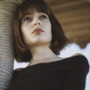 woman-4605248_640